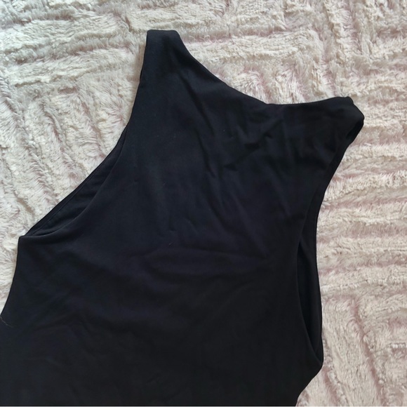 Zara Bodysuit - Picture 10 of 10